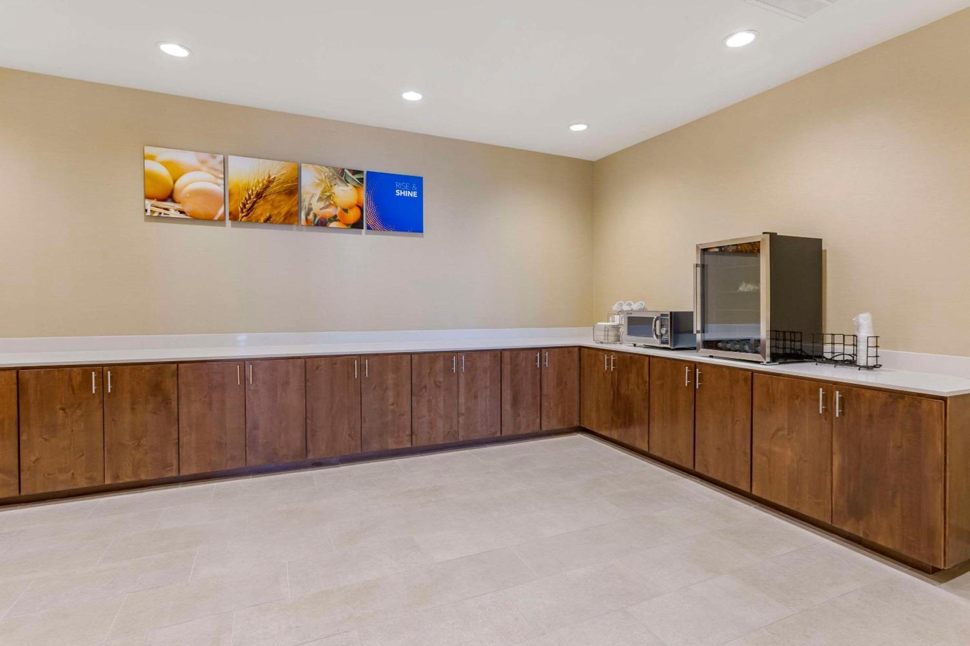 Comfort Suites Albuquerque Airport Екстер'єр фото