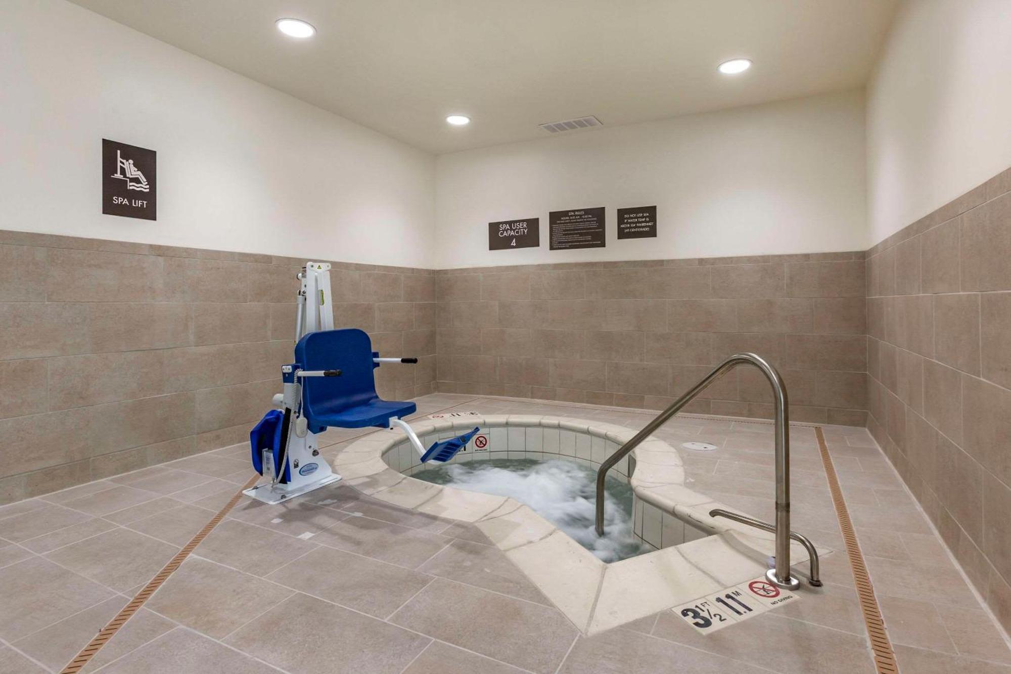 Comfort Suites Albuquerque Airport Екстер'єр фото