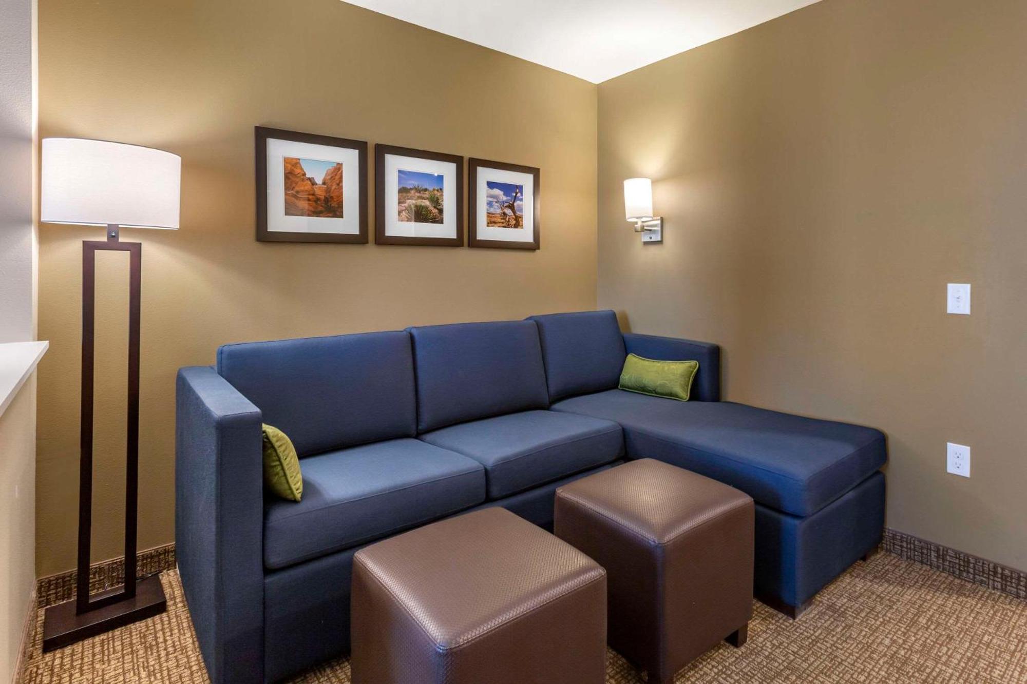 Comfort Suites Albuquerque Airport Екстер'єр фото